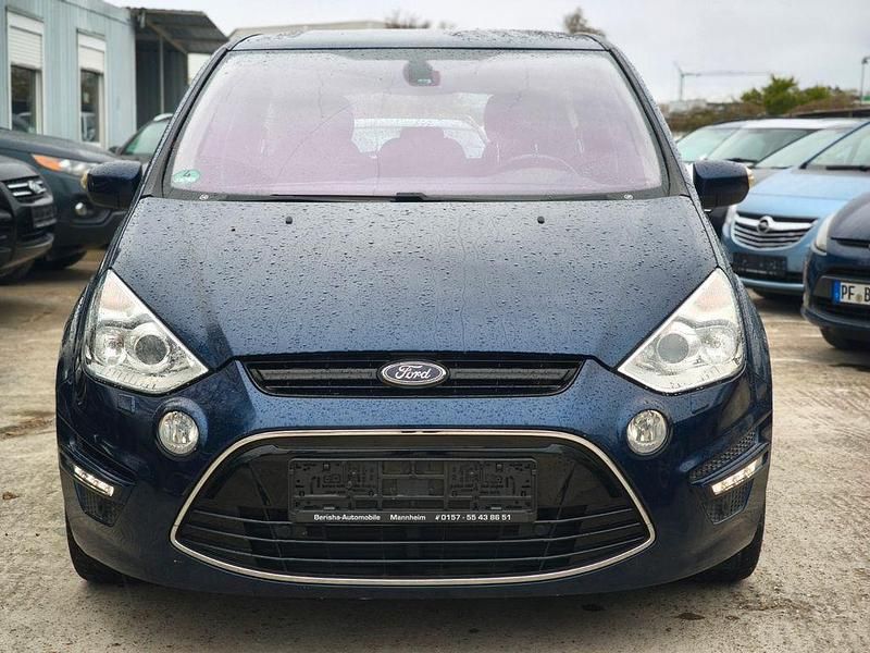 Gebraucht Ford S-MAX Titanium 163 PS (119 kW) 2011 Blau Van / Kleinbus
