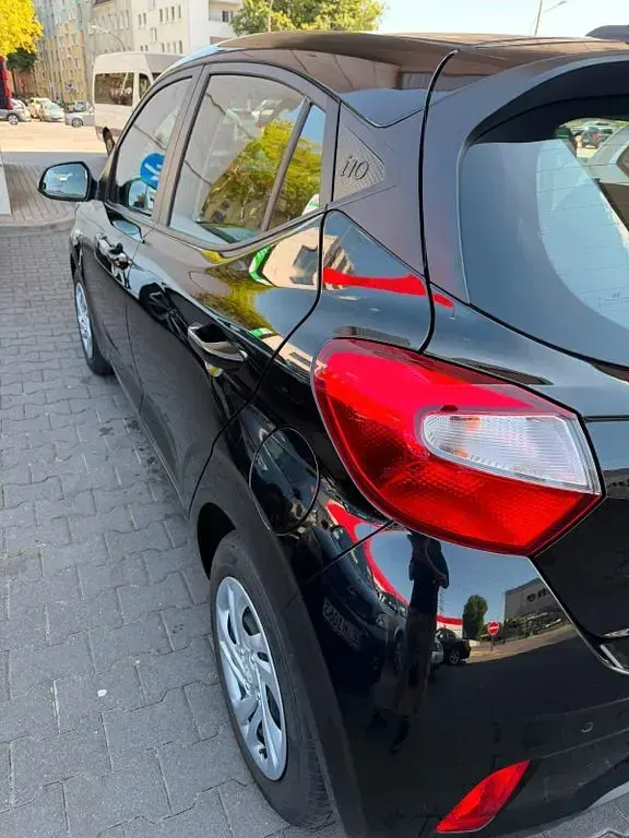 Gebraucht Hyundai i10 Select 63 PS (46 kW) 2025 Schwarz Kleinwagen