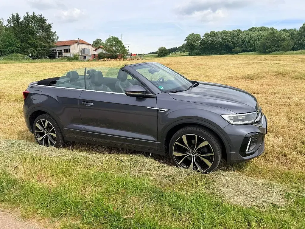 Gebraucht VW T-Roc Cabriolet R-line 150 PS (110 kW) 2023 Grau Cabrio