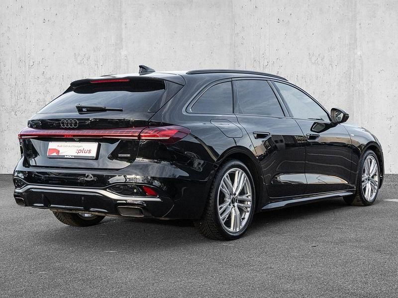 Gebraucht Audi A5 S-Line 204 PS (150 kW) 2025 Mythosschwarz metallic Kombi