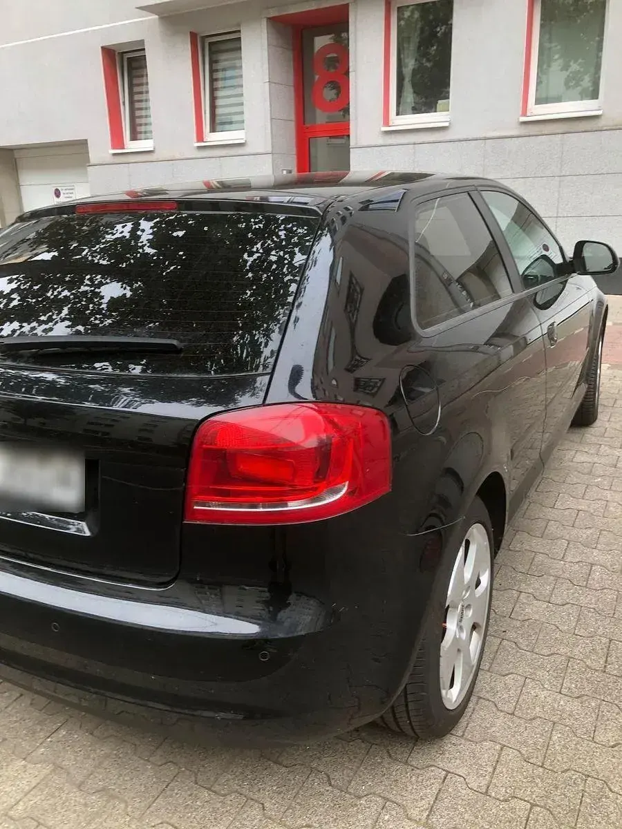 Gebraucht Audi A3 Ambiente 105 PS (77 kW) 2009 Schwarz Kleinwagen
