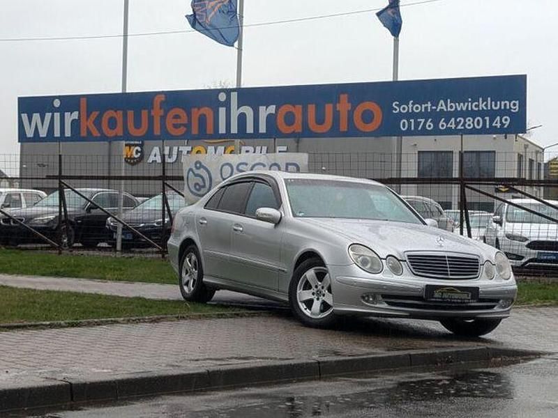 Gebraucht Mercedes E270 177 PS (130 kW) 2003 Silber Limousine