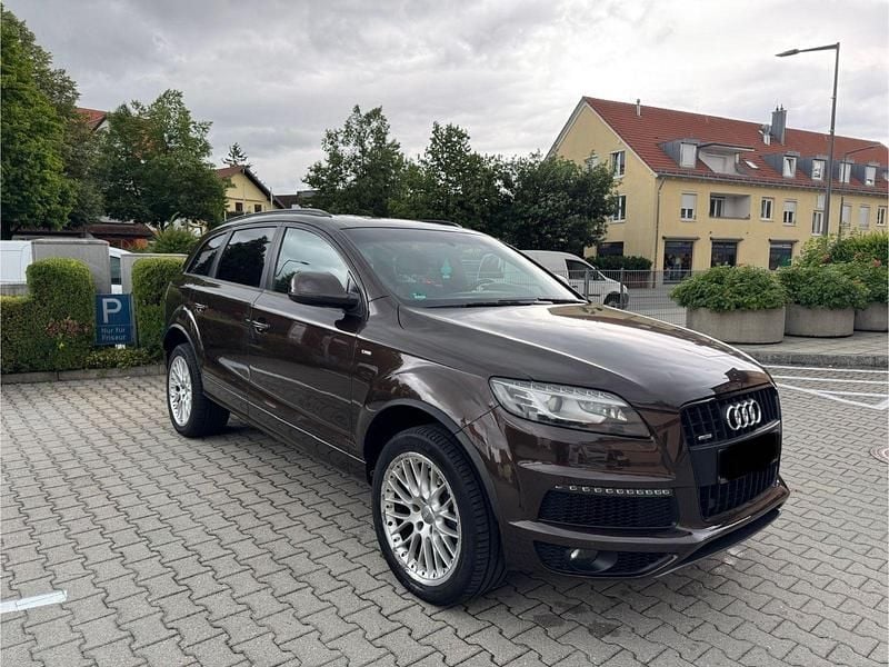 Braun Gebraucht 2011 Audi Q7 S-line plus SUV | 12.400 € (Superpreis) - Bild 1/4