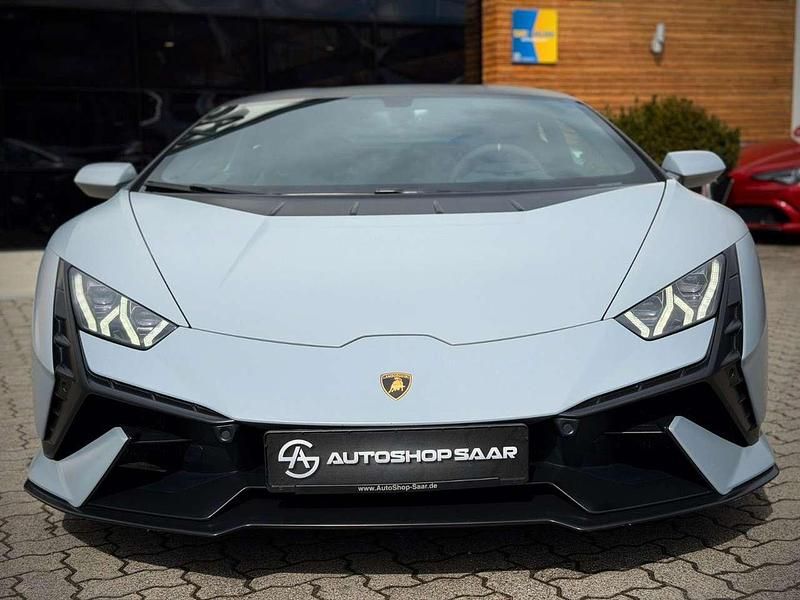 Gebraucht Lamborghini Huracán 640 PS (470 kW) 2024 Grau Coupé
