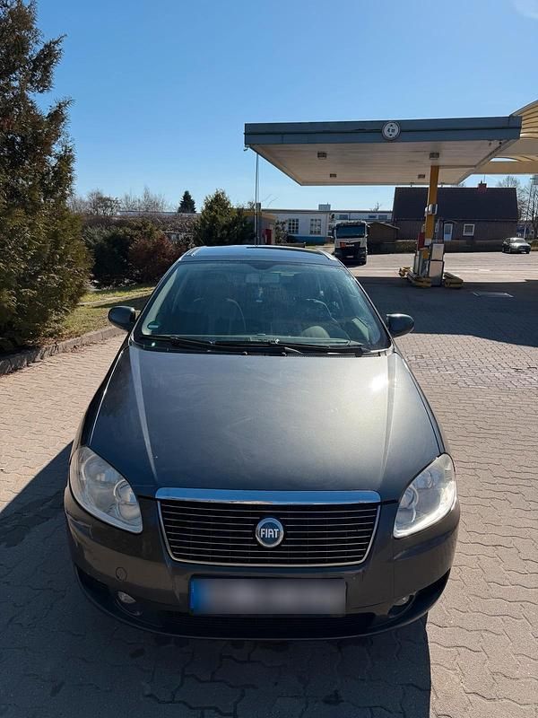 Gebraucht Fiat Croma 147 PS (108 kW) 2006 Grau Kombi