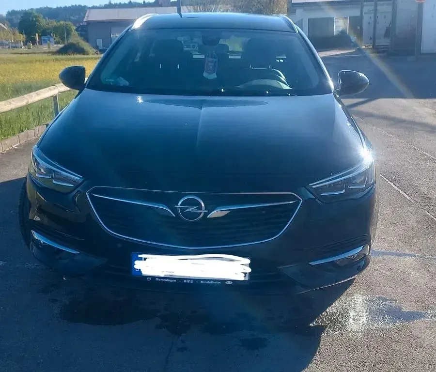 Gebraucht Opel Insignia Sport 170 PS (125 kW) 2017 Schwarz Kombi