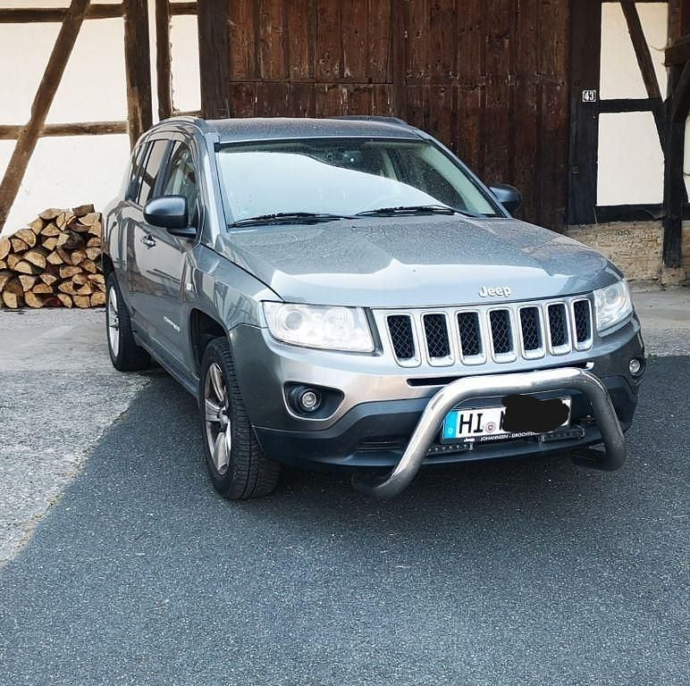 Grau Gebraucht 2012 Jeep Compass Sport SUV | 5.000 € (Guter Preis) - Bild 1/4