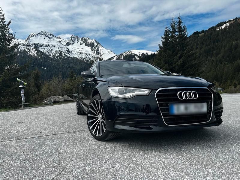 Gebraucht Audi A6 Premium 177 PS (130 kW) 2012 Schwarz Kombi
