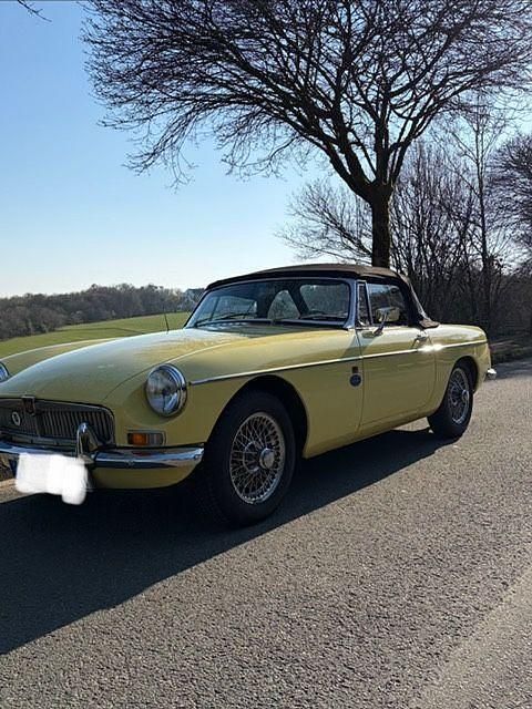 Gebraucht MG B 95 PS (69 kW) 1968 Gelb Cabrio