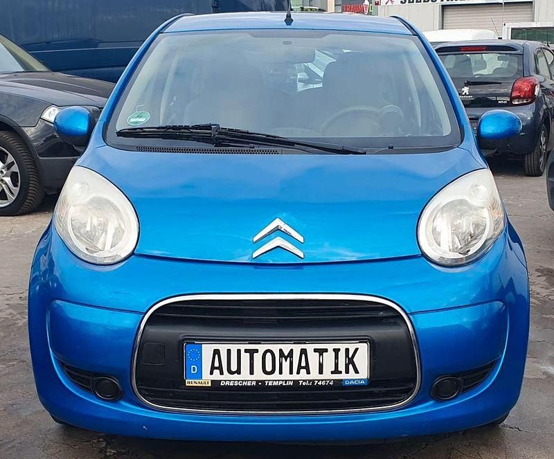Blau Gebraucht 2011 Citroën C1 Style Kleinwagen | 4.990 € (Fairer Preis) - Bild 1/4