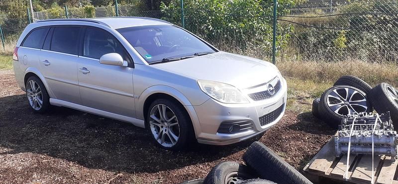 Gebraucht Opel Vectra 150 PS (110 kW) 2007 Silber Kombi