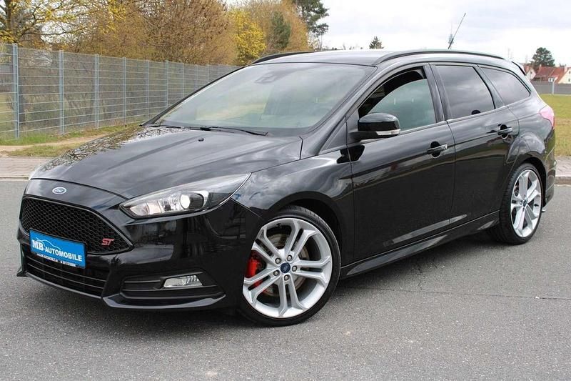Gebraucht Ford Focus ST 250 PS (183 kW) 2016 Schwarz Kombi