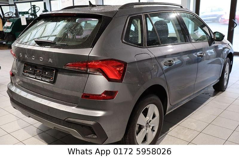 Neu Skoda Kamiq 116 PS (85 kW) 2026 Grau SUV