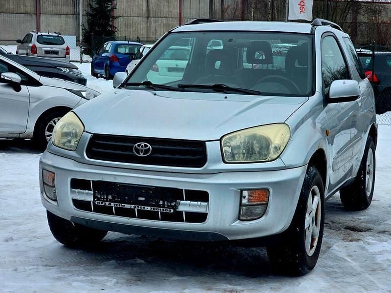 Gebraucht Toyota RAV4 Limited 150 PS (110 kW) 2001 Silber SUV