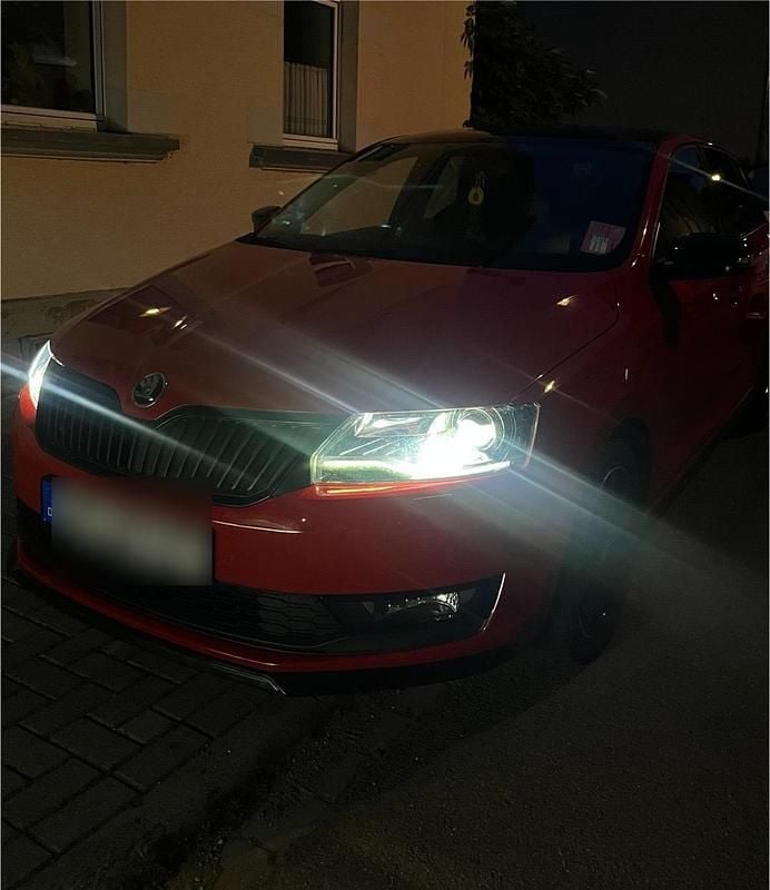 Gebraucht Skoda Rapid Monte Carlo 125 PS (91 kW) 2017 Rot Limousine