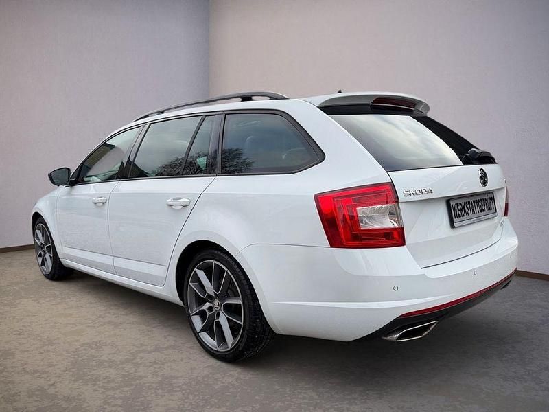 Gebraucht Skoda Octavia RS 184 PS (135 kW) 2016 Weiß Kombi