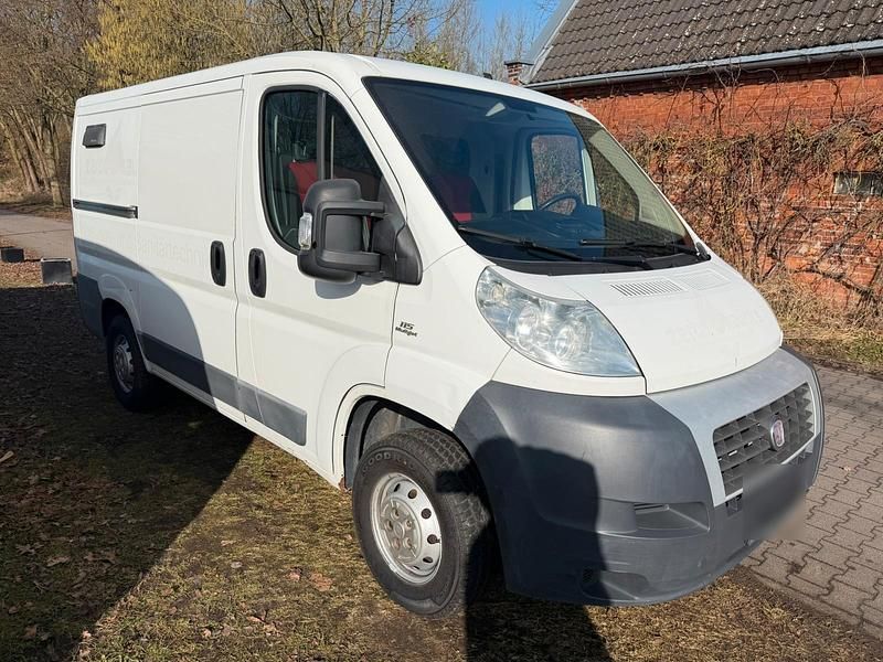 Gebraucht Fiat Ducato 85 PS (62 kW) 2013 Weiß Van