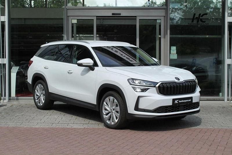 Neu Skoda Kodiaq Selection 150 PS (110 kW) 2025 Moonweiß perleffekt me... SUV