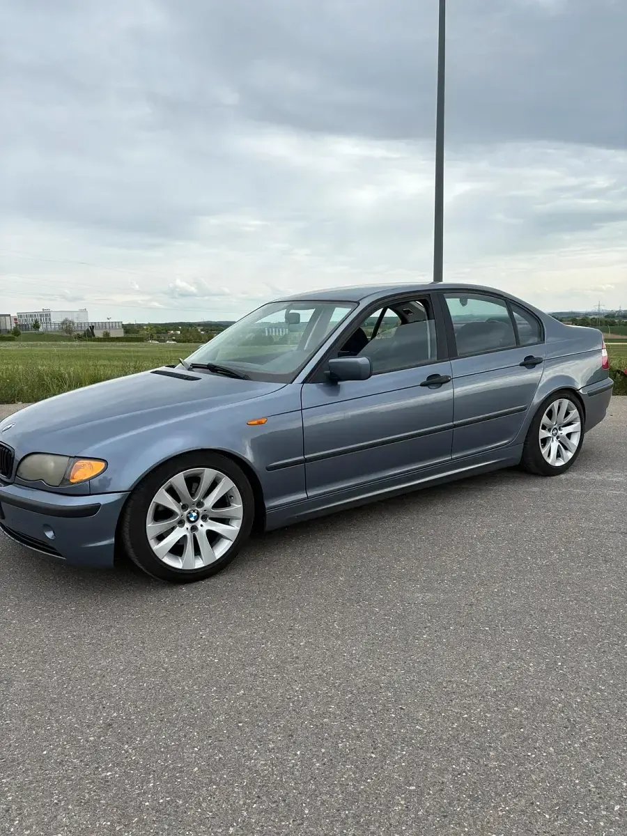 Brugt BMW 320 150 HK (110 kW) 2002 Blå Sedan