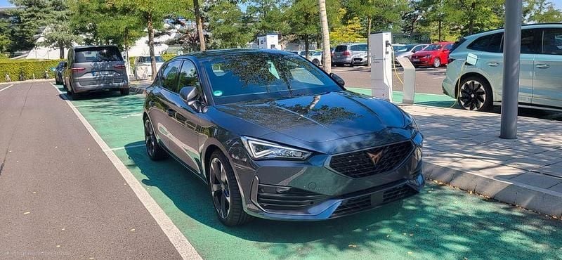 Gebraucht Cupra Leon 204 PS (150 kW) 2023 Grau Limousine