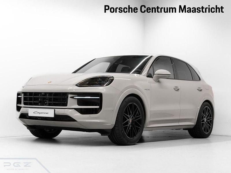 Neu Porsche Cayenne 470 PS (345 kW) 2025 SUV