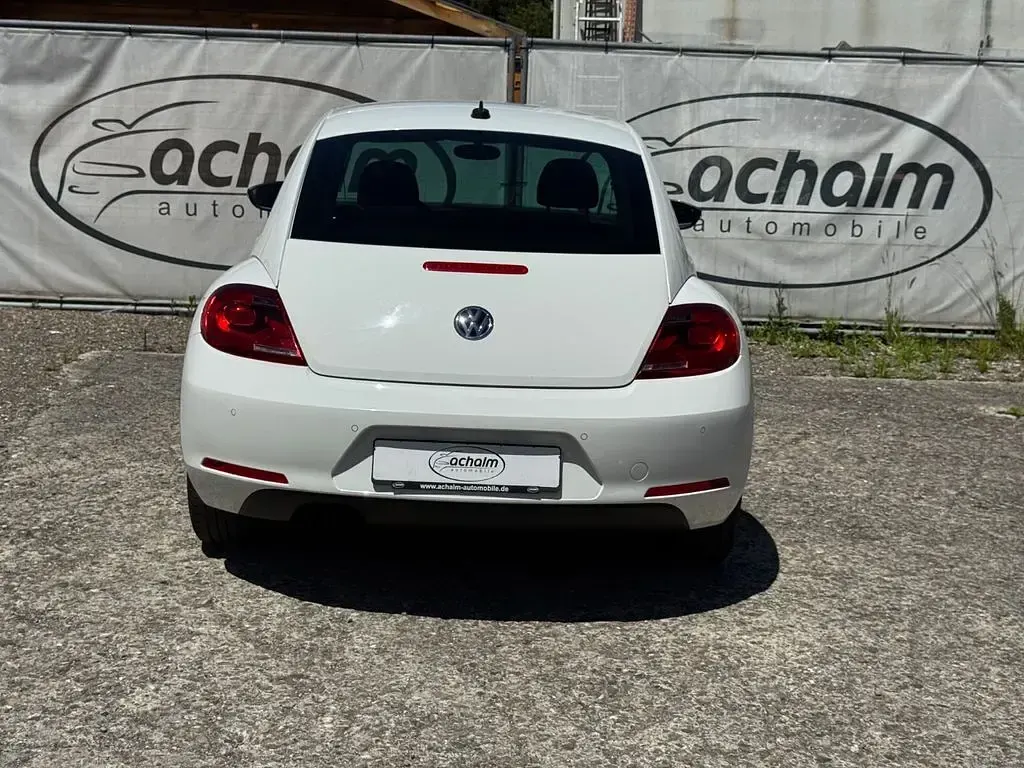 Gebraucht VW Beetle Sport 140 PS (102 kW) 2013 Weiß Kleinwagen