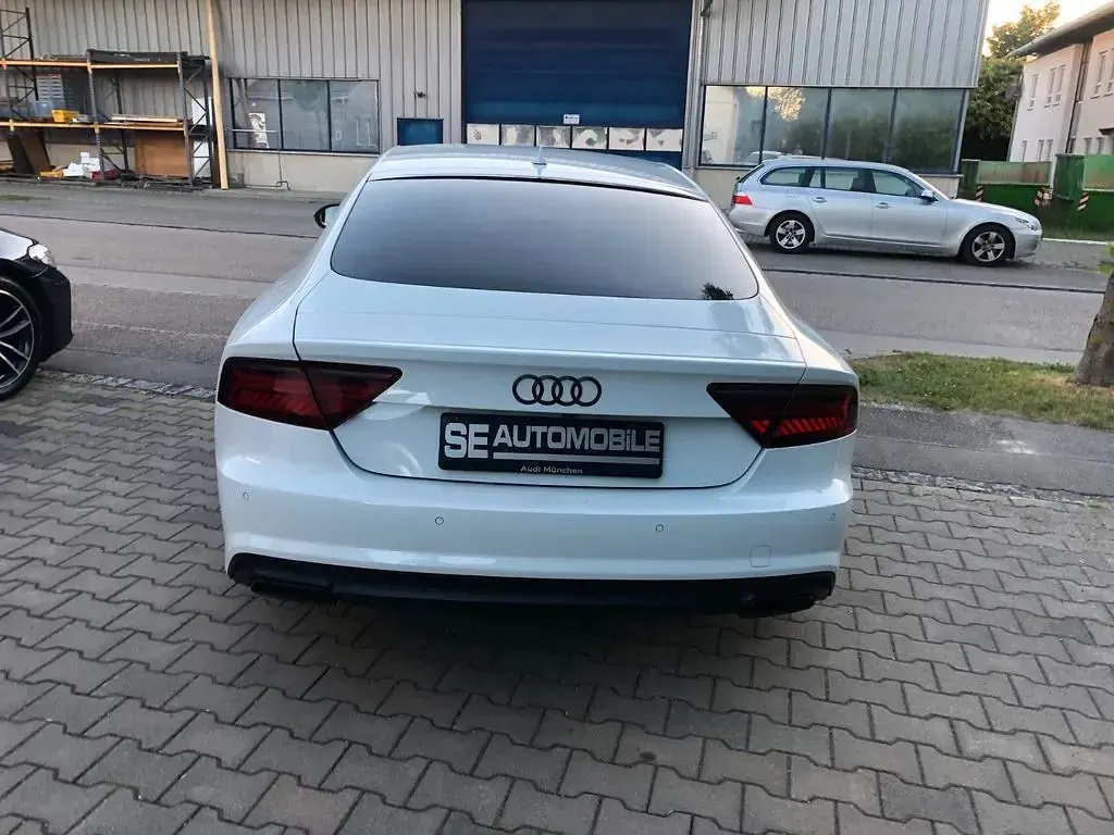 Gebraucht Audi A7 Sport 326 PS (239 kW) 2016 Weiß Kleinwagen