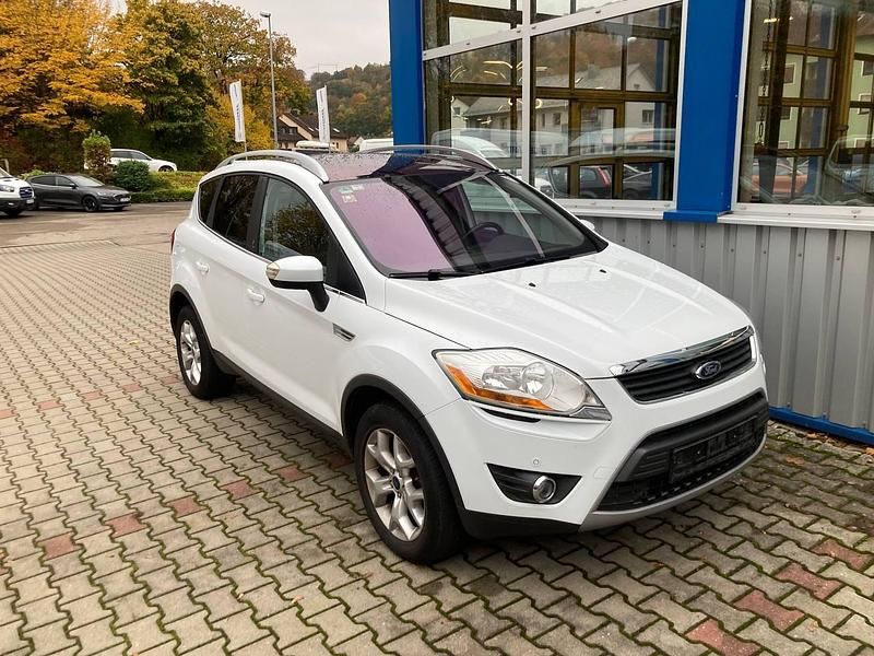 Weiß Gebraucht 2012 Ford Kuga SUV | 6.700 € (Fairer Preis) - Bild 1/4