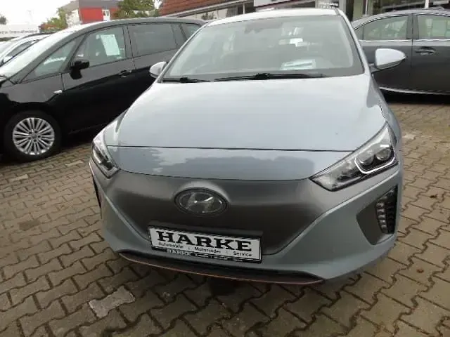 Gebraucht Hyundai Ioniq Style 100 kW (136 PS) 2021 Grau Kleinwagen