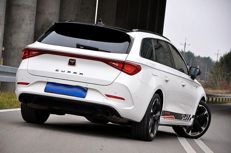 Gebraucht Cupra Leon 245 PS (180 kW) 2023 Weiß Limousine