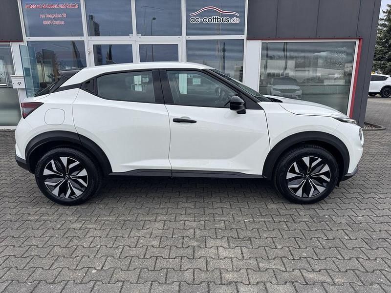 Neu Nissan Juke Acenta 114 PS (83 kW) 2025 Verschiedene farben SUV
