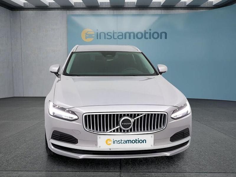 Używany Volvo V90 398 KM (292 kW) 2025 Srebrny Kombi