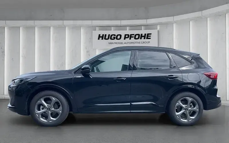 Gebraucht Ford Kuga ST-Line 186 PS (136 kW) 2025 Schwarz SUV