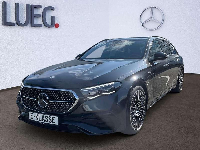 Grau Gebraucht 2025 Mercedes E300 AMG line Kombi | 73.650 € - Bild 1/4