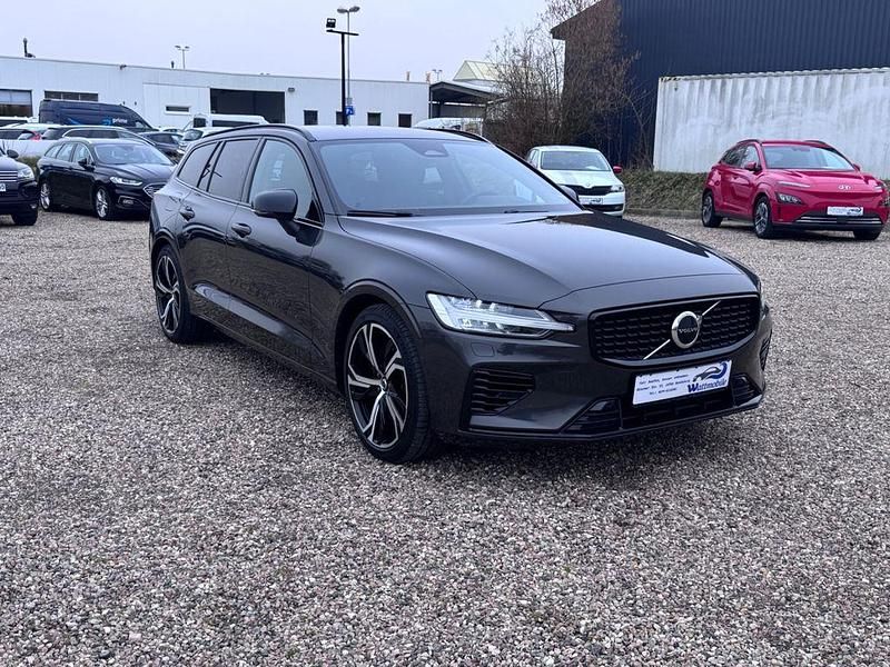 Gebraucht Volvo V60 Plus 455 PS (334 kW) 2022 Grau Kombi
