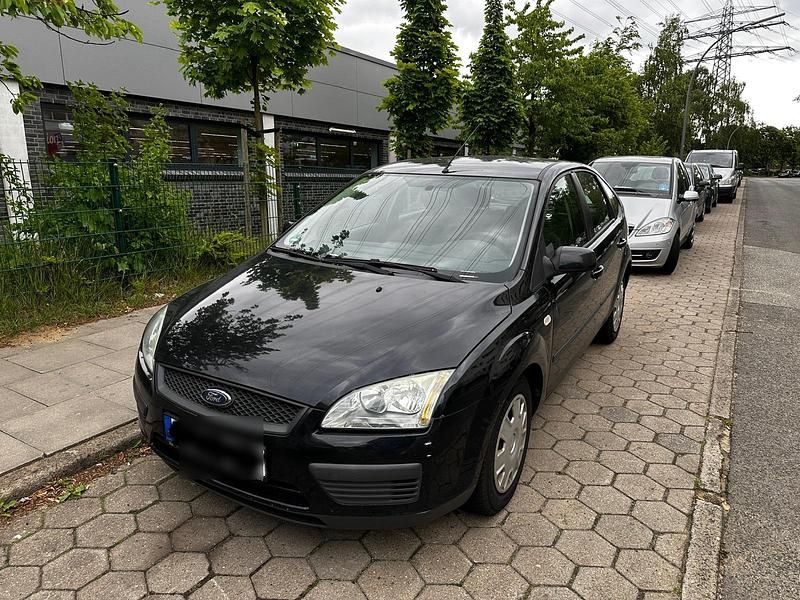 Gebraucht 2006 Ford Focus Limousine | 550 € (Superpreis) - Bild 1/4