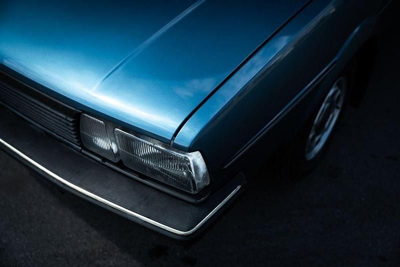 Gebraucht VW Passat 90 PS (66 kW) 1984 Blau Limousine