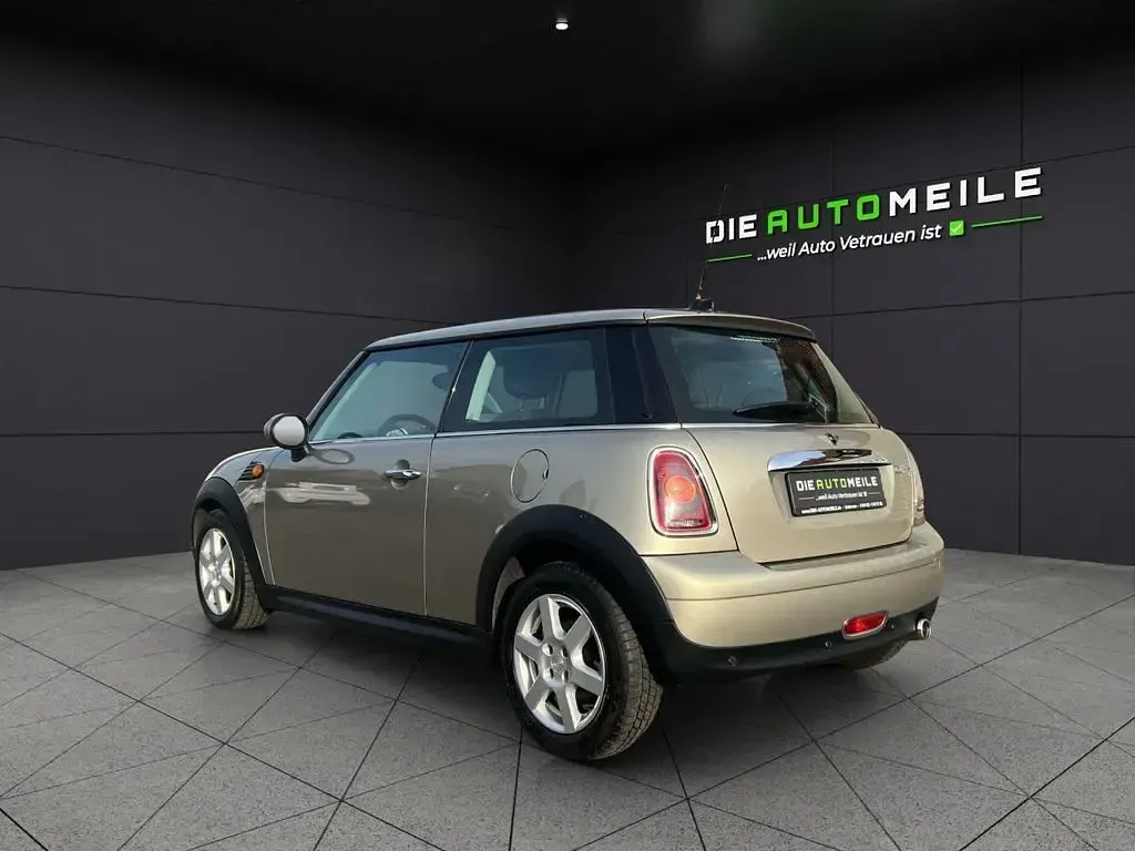 Occasion Mini Cooper D 109 ch (80 kW) 2009 Argent Citadine