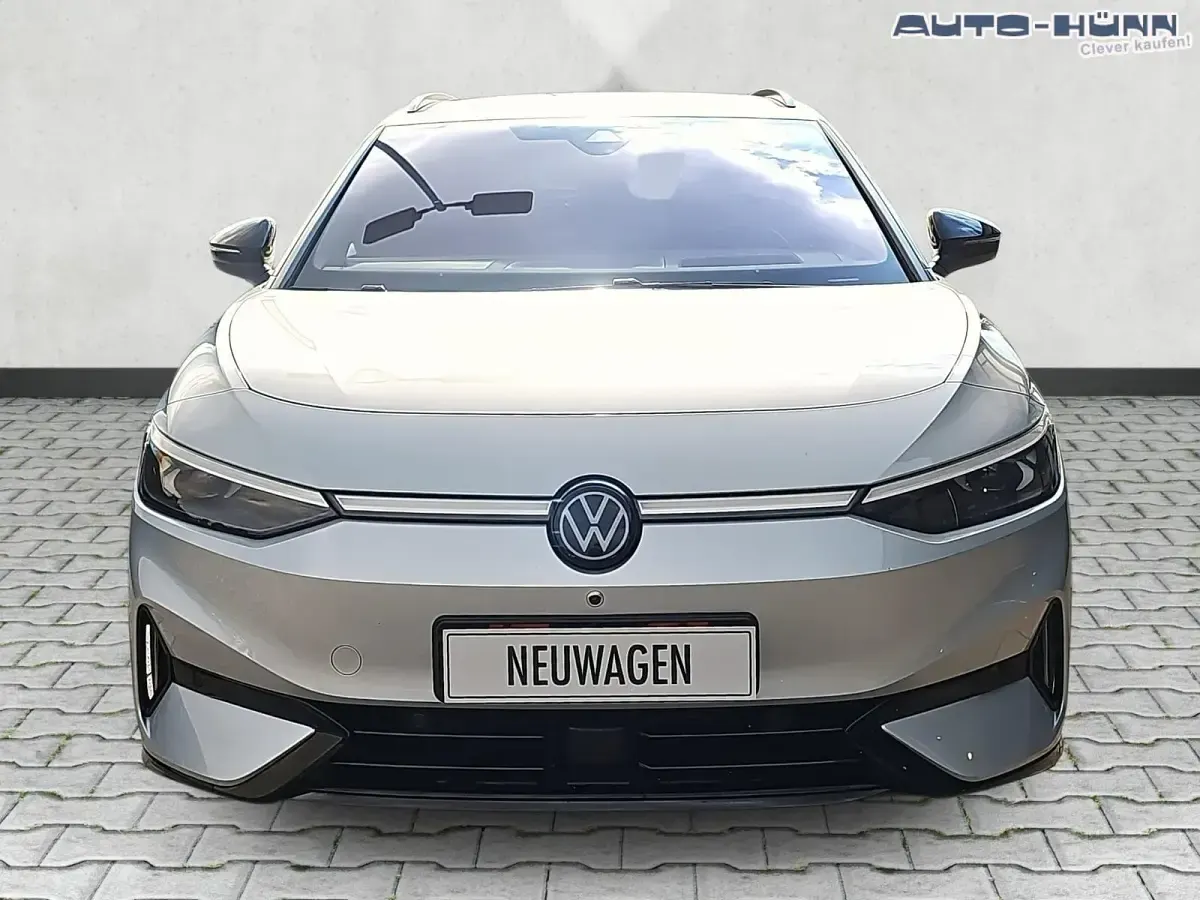 Neu VW ID.7 Pro 210 kW (286 PS) 2026 Scalesilver metallic Kombi