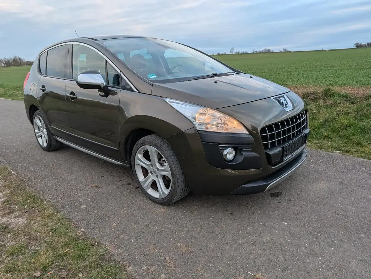 Gebraucht Peugeot 3008 156 PS (114 kW) 2010 Grün Kombi