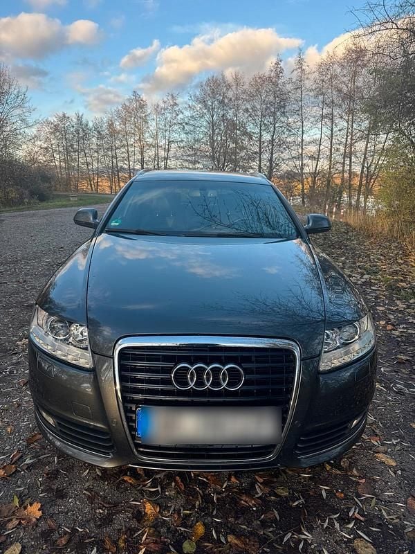 Grau Gebraucht 2010 Audi A6 S-Line Kombi | 6.900 € (Etwas zu teuer) - Bild 1/4