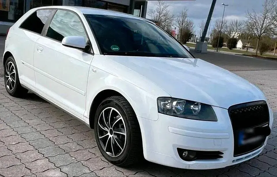 Gebraucht Audi A3 S-Line 105 PS (77 kW) 2007 Weiß Kleinwagen