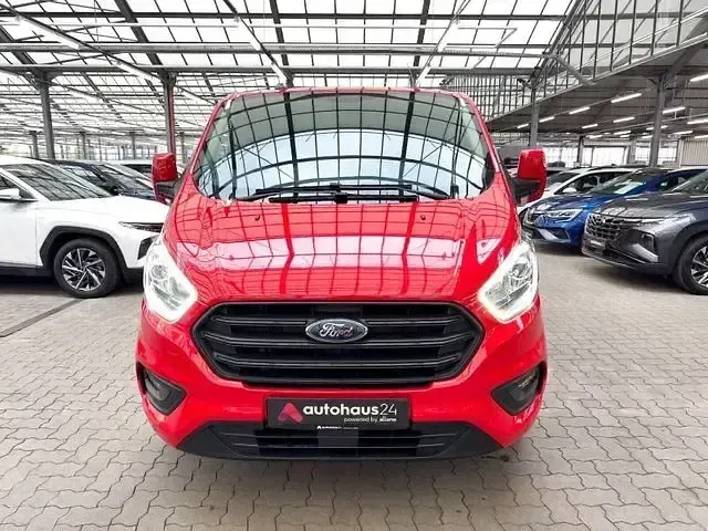 Gebraucht Ford Transit Custom Trend 131 PS (96 kW) 2021 Rot Van