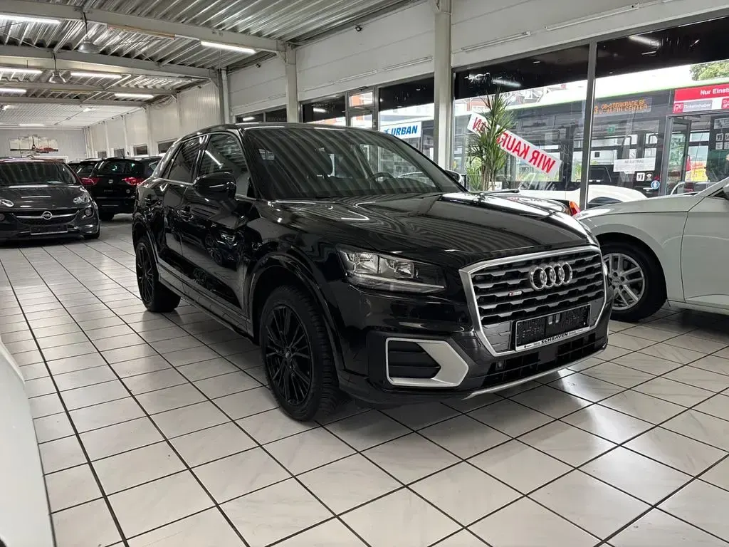 Gebraucht Audi Q2 S-Line 116 PS (85 kW) 2020 Schwarz SUV
