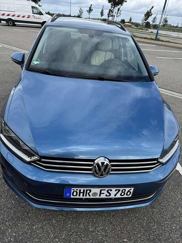 Blau Gebraucht 2015 VW Golf Sportsvan LOUNGE Van / Kleinbus | 10.800 € (Fairer Preis) - Bild 1/4