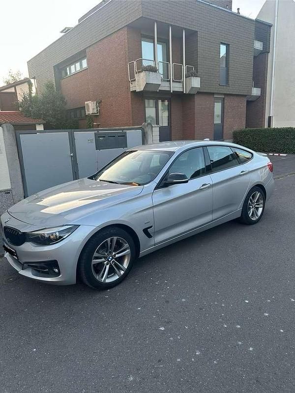 Gebraucht 2016 BMW 320 Gran Turismo Sport Line Limousine | 13.200 € (Fairer Preis) - Bild 1/4