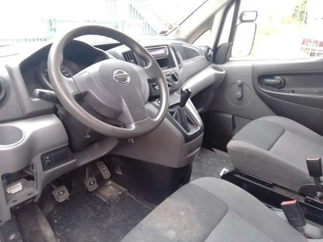 Gebraucht Nissan NV200 86 PS (63 kW) 2011 Weiß Van / Kleinbus