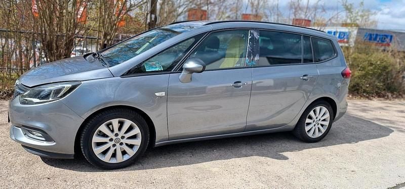 Gebraucht Opel Zafira 170 PS (125 kW) 2017 Grau Van / Kleinbus