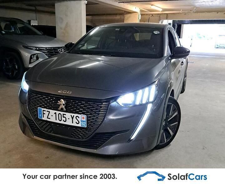 Grau Gebraucht 2021 Peugeot 208 GT-line Kleinwagen | 11.979 € (Superpreis) - Bild 1/4