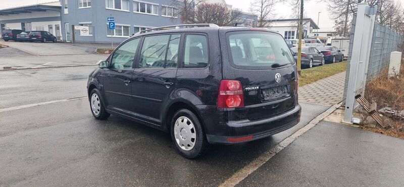 Schwarz Gebraucht 2009 VW Touran Van / Kleinbus | 1.700 € (Superpreis) - Bild 1/4